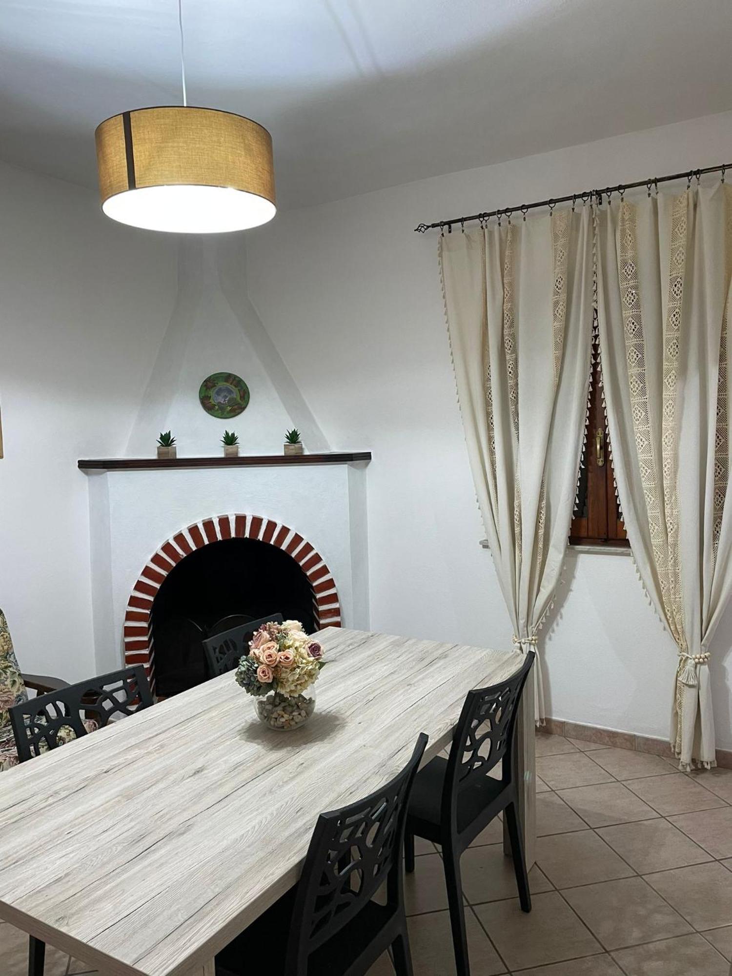Villa Casa Beatrice à Pula Extérieur photo